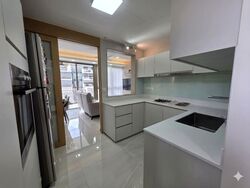 The Vales (D19), Condominium #560318521